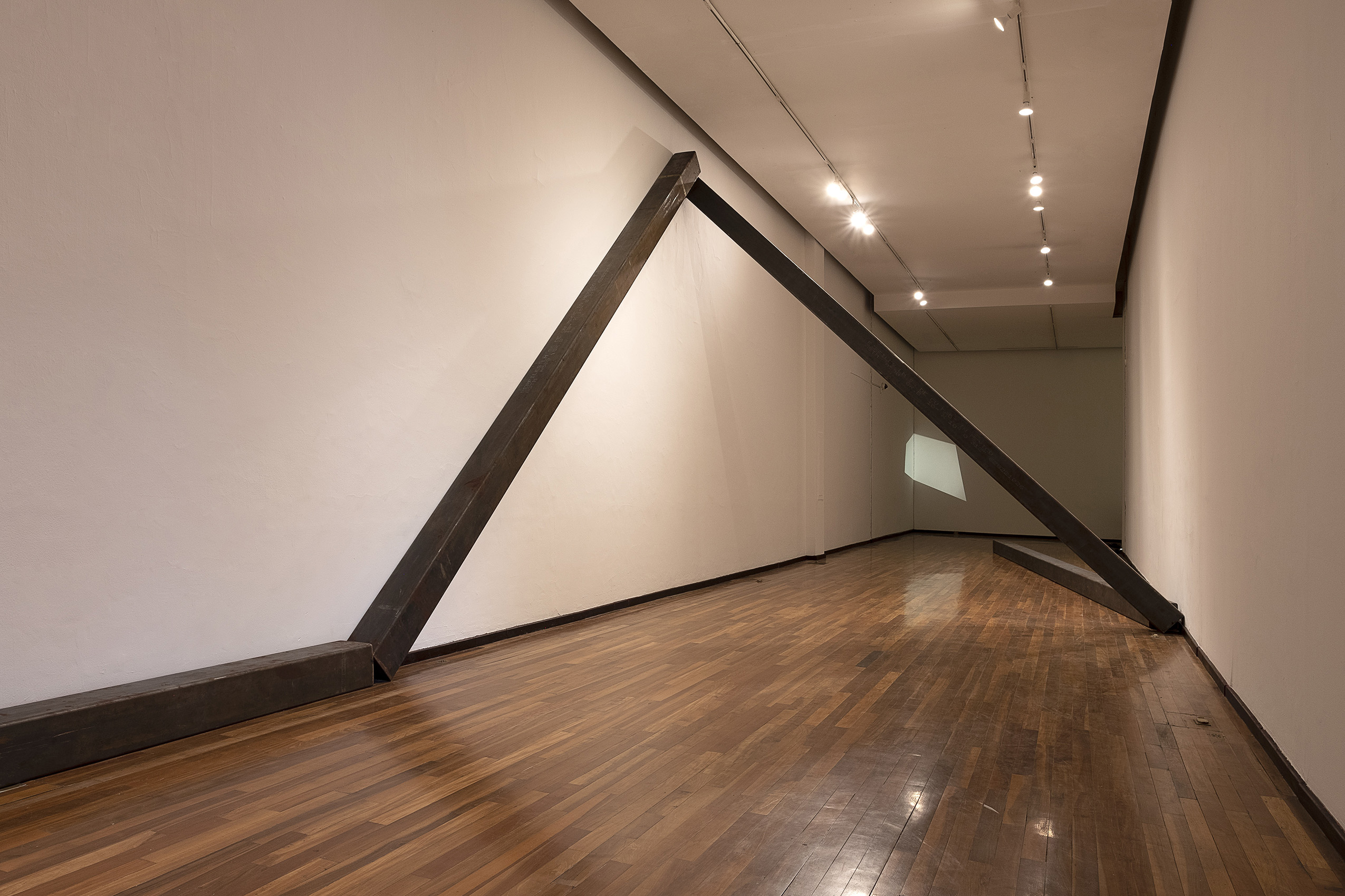 Dibujo de acero 5, 2021 : Francisco Ugarte