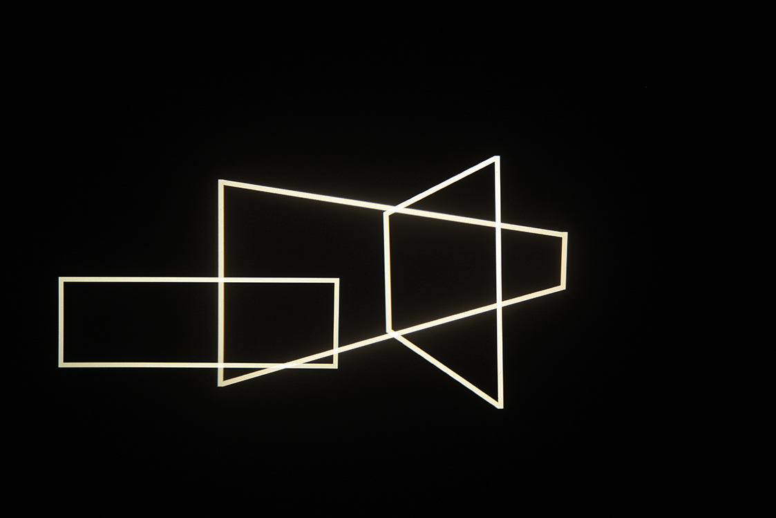 Sin título (tres proyectores 2, fotografías), 2013 : Francisco Ugarte