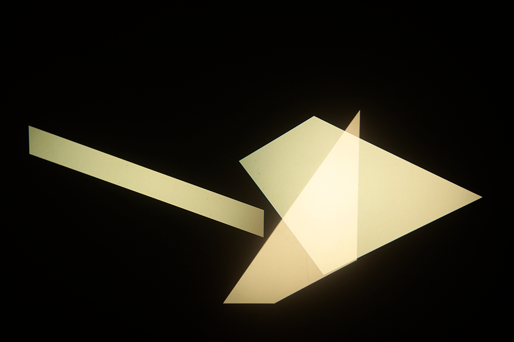 Sin título (tres proyectores, fotografías), 2013 : Francisco Ugarte