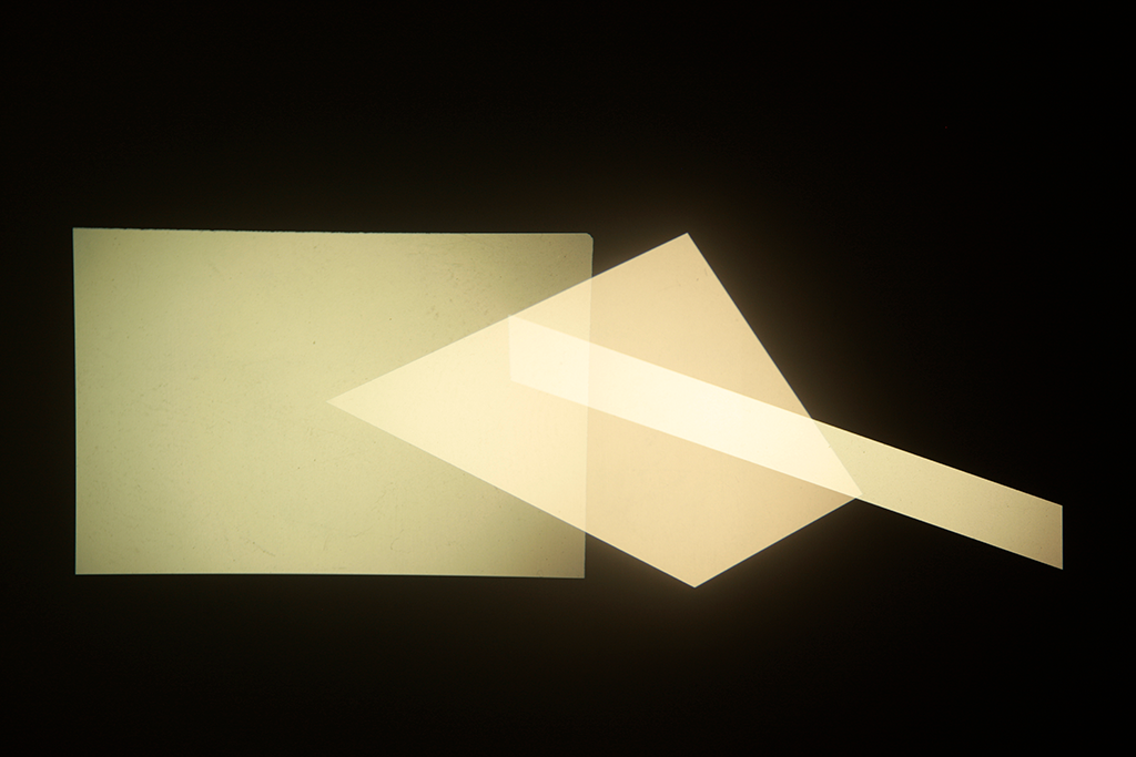 Sin título (tres proyectores, fotografías), 2013 : Francisco Ugarte