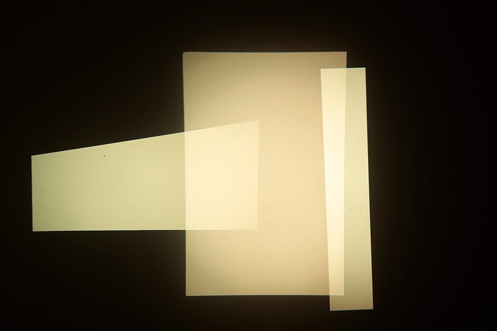 Sin título (tres proyectores, fotografías), 2013 : Francisco Ugarte