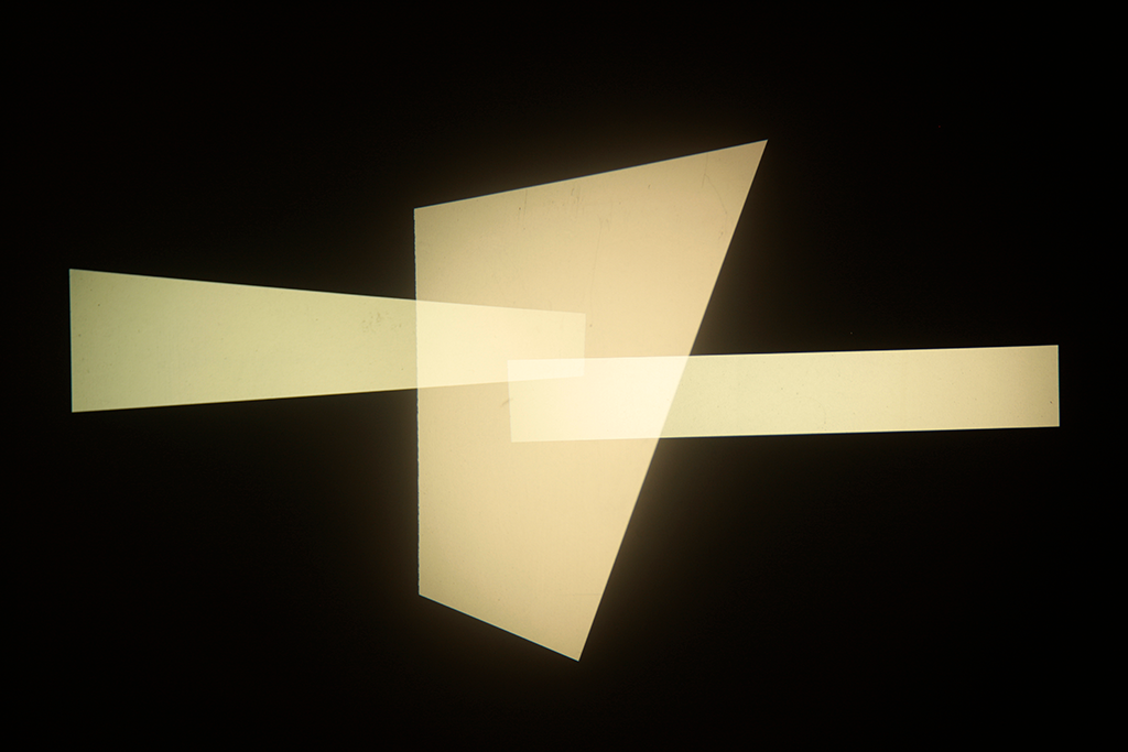 Sin título (tres proyectores, fotografías), 2013 : Francisco Ugarte