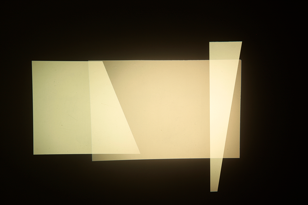 Sin título (tres proyectores, fotografías), 2013 : Francisco Ugarte