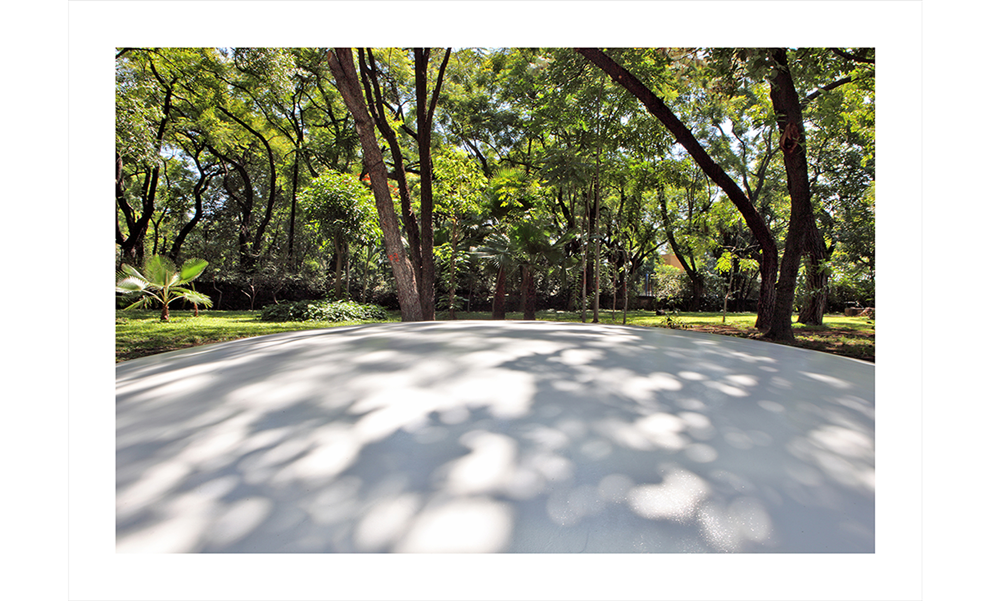 Sin título (Proyector de sombras), fotografía, 2009 : Francisco Ugarte