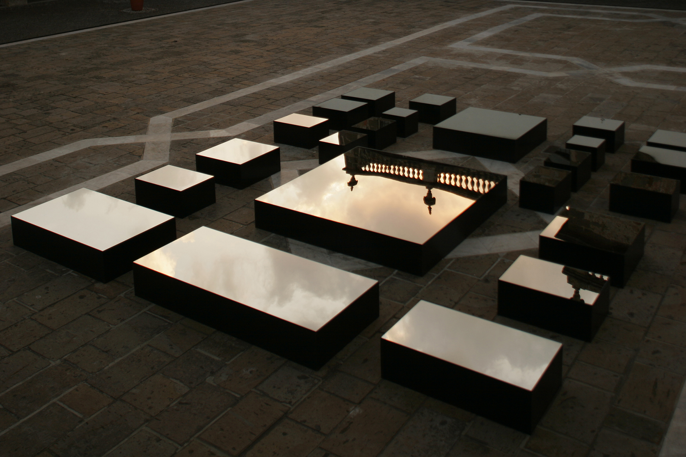 Sin título (23 cielos), 2005 : Francisco Ugarte